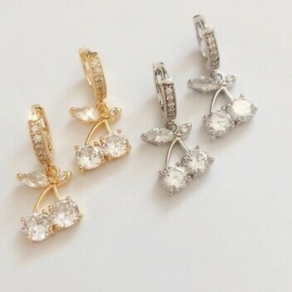 NEW Sterling Silver Cherry 🍒 Earrings